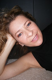 Becky Due Author Profile Photo Head Shot