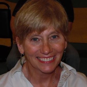 Arielle Emmett Photo